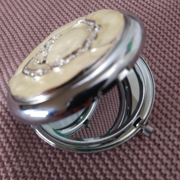 Enameled Crystal Rose Folding Pocket Mirror 2sides - Picture 3 of 15